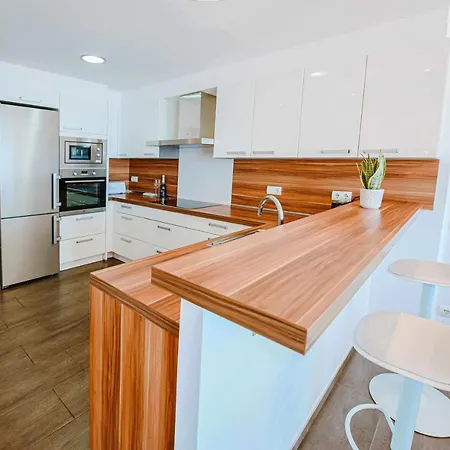 Exclusivo En Primera Linea De Mar Apartment