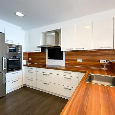 Exclusivo En Primera Linea De Mar Appartement *